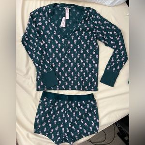 Victoria’s Secret Pajama Set Long Sleeve Henley and Shorts